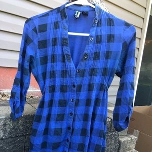 Weavers black & blue tunic